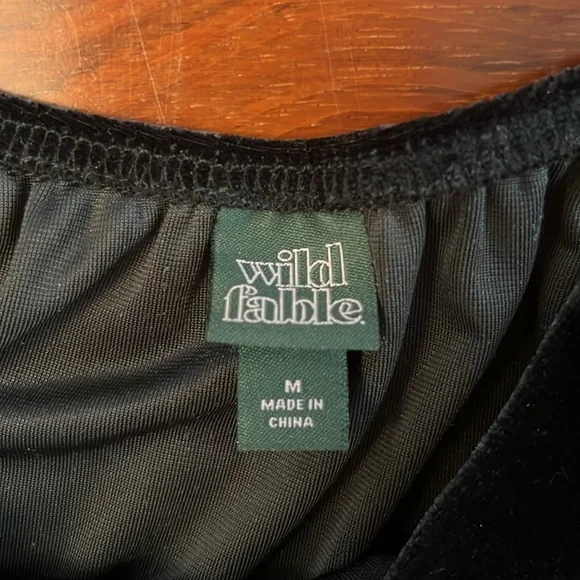 ⭐️ Velvet Square Neck Mini Dress - Picture 5 of 6